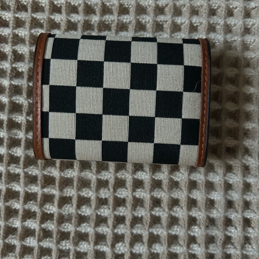 NWOT Checkered Black and White Women's Wallet - Look for Less - Picture 2 of 4